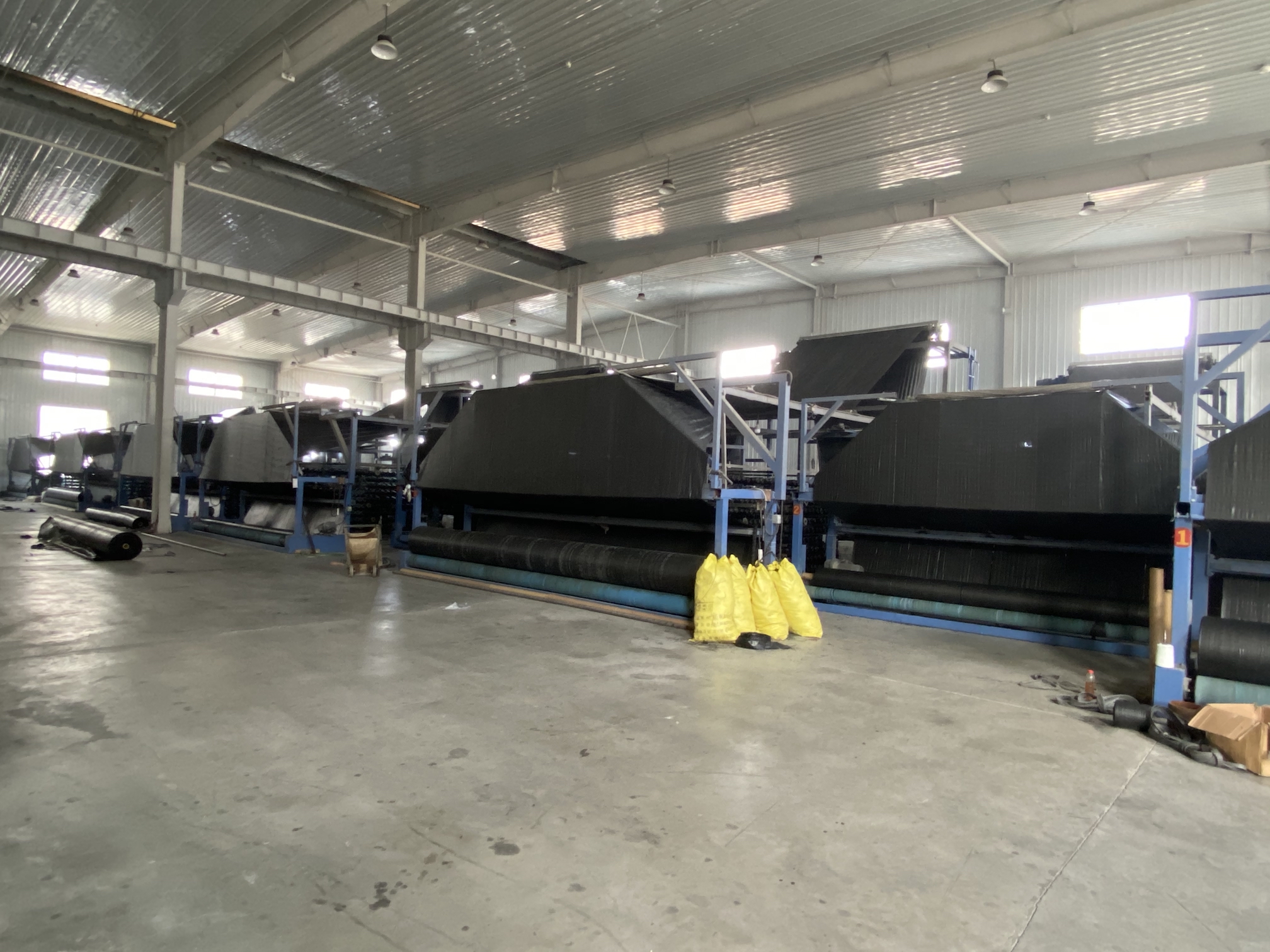 防草布/除草布/地布/防草布生產廠家